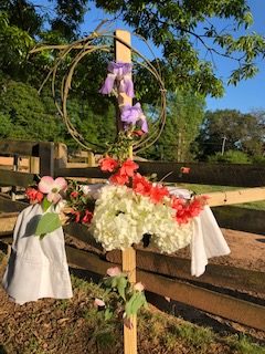 A picture of the cross that the authors family puts out on Easter Sunday. 